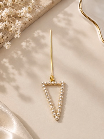 Pearl Rida Pin