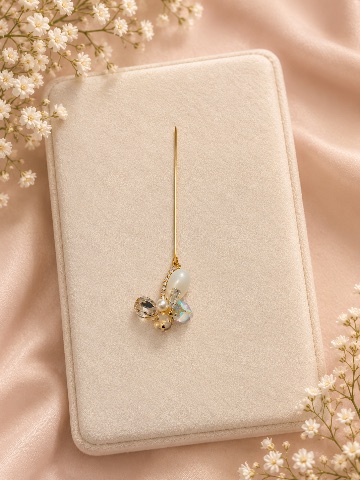 White Rida Pin