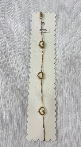 Heart charm bracelet