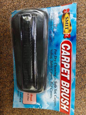 Carpet brush